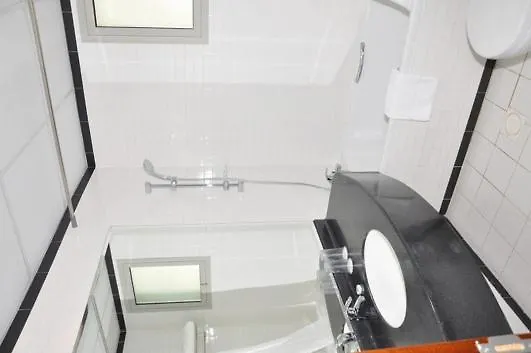 Akas-Inn Hotel Apartment Dubai 3*,